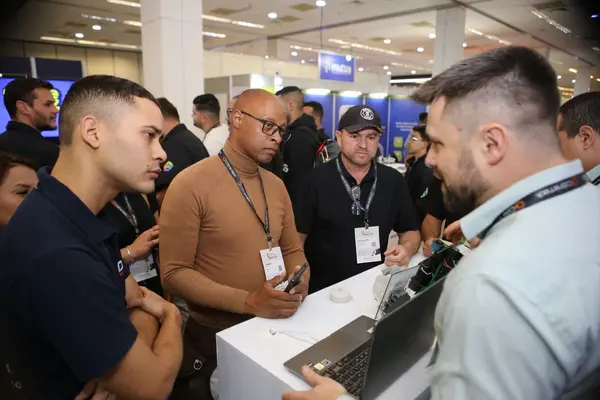 Networking na ExpoElétrica 2025